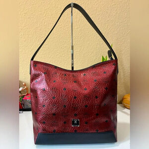 MCM Metallic Hobo